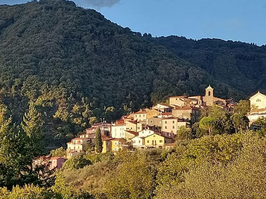 La Casa Del Sole A Cosy Nest In Lunigiana, Tuscany Giucano 0*,