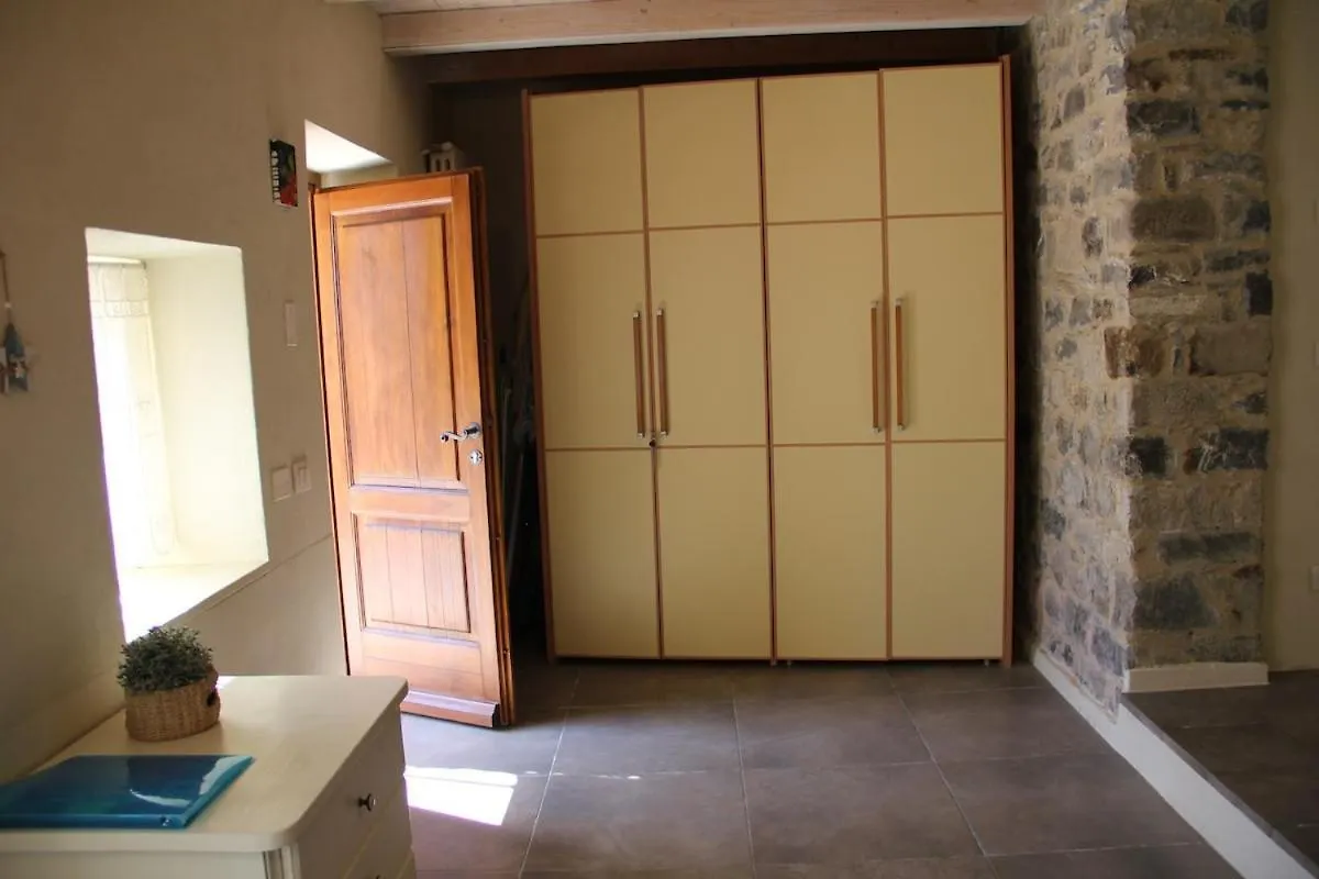 La Casa Del Sole A Cosy Nest In Lunigiana, Tuscany Giucano Apartment