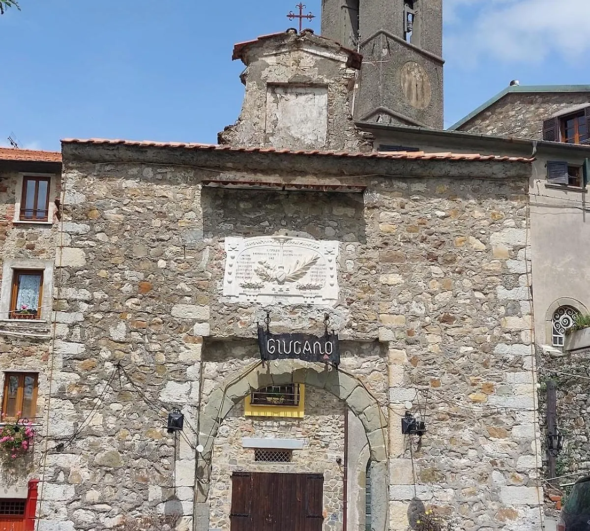 La Casa Del Sole A Cosy Nest In Lunigiana, Tuscany Giucano